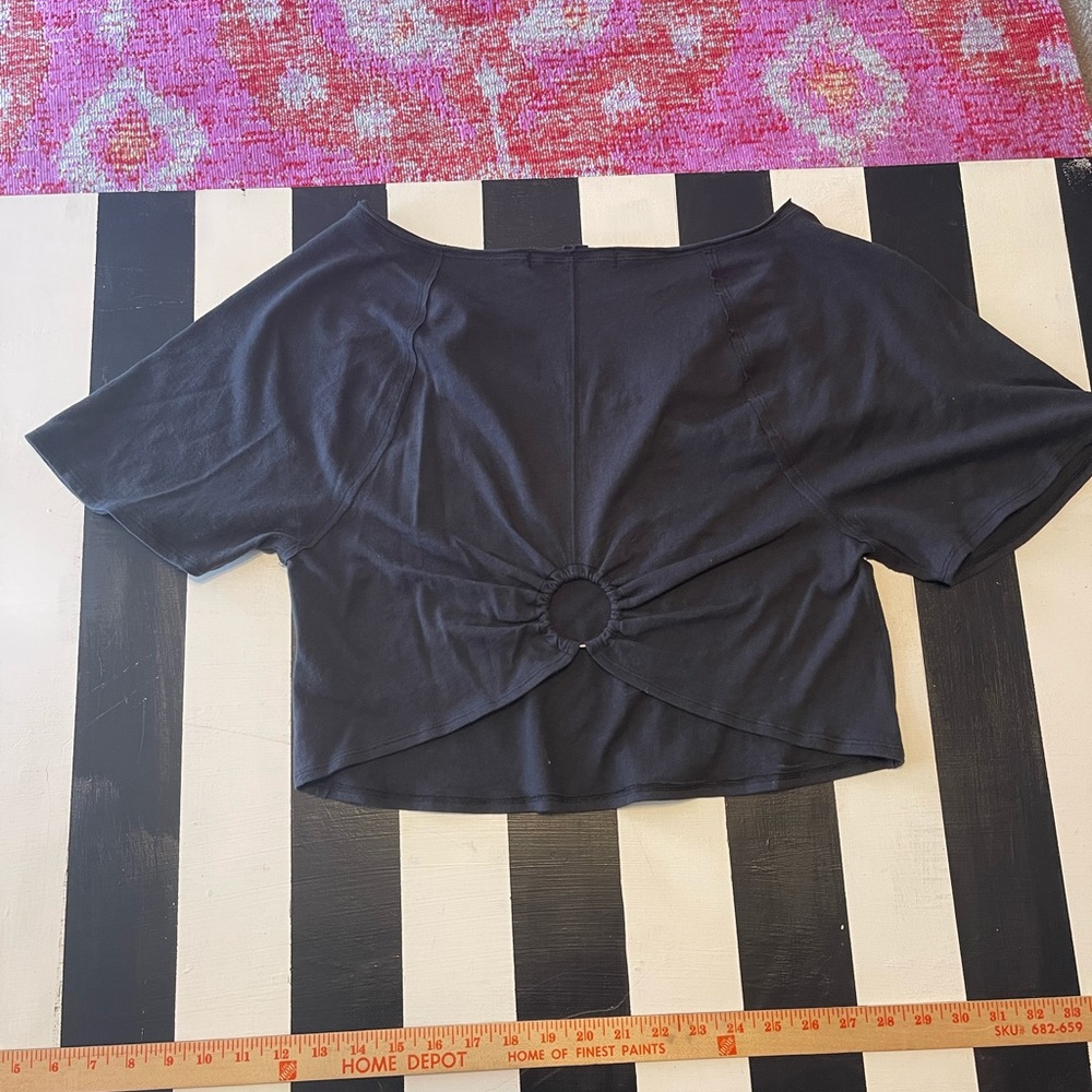 Oversized crop top